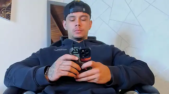 NoahhBrown online show from 03-14-25, 02:53