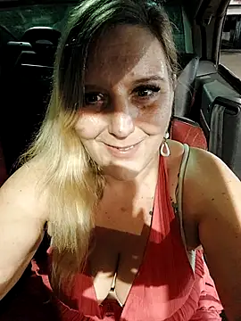 BecciDeluxe online show from 09-20-25, 08:54