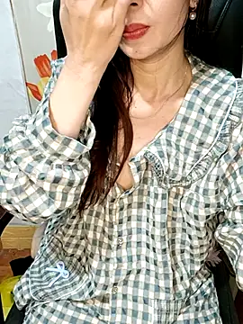 Blythe 69 online show from 10-24-25, 11:45