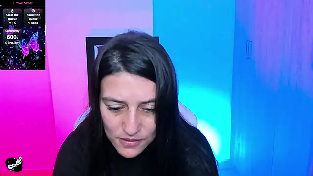 Saskyaa online show from 03-18-25, 12:47