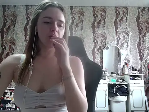 Snapshot of samanta55555 chatting on 05-25-26, 08:53 samanta55555 online show from 05-25-26, 08:53