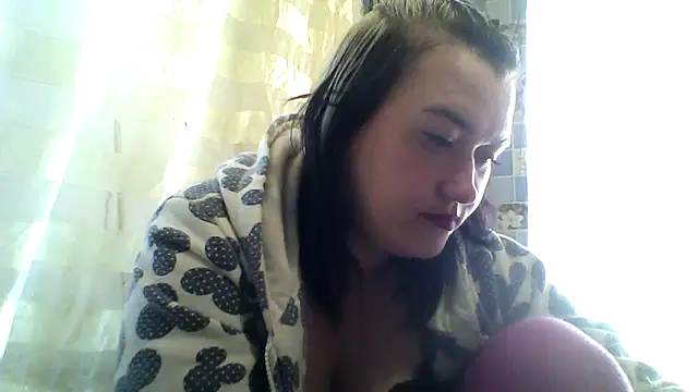 Snapshot of HollyLaBerry chatting on 05-14-26, 05:58 HollyLaBerry online show from 05-14-26, 05:58