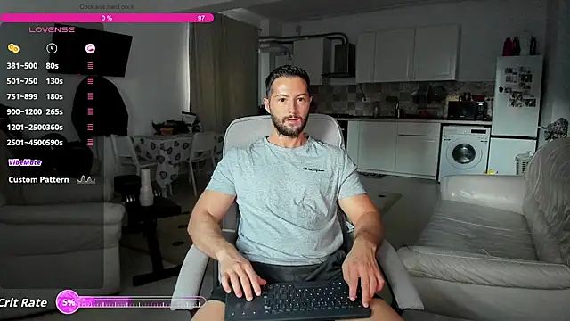 Snapshot of ZackFraser chatting on 09-18-25, 04:47 ZackFraser online show from 09-18-25, 04:47