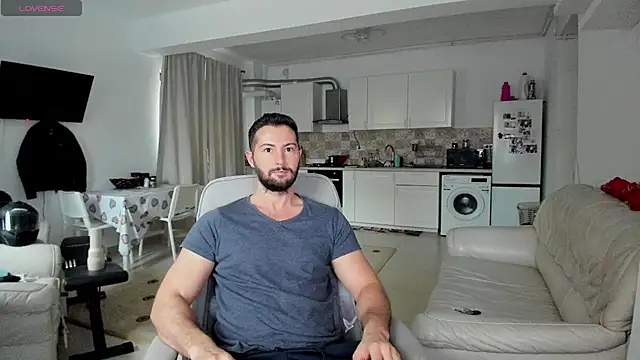 Snapshot of ZackFraser chatting on 10-15-25, 06:02 ZackFraser online show from 10-15-25, 06:02