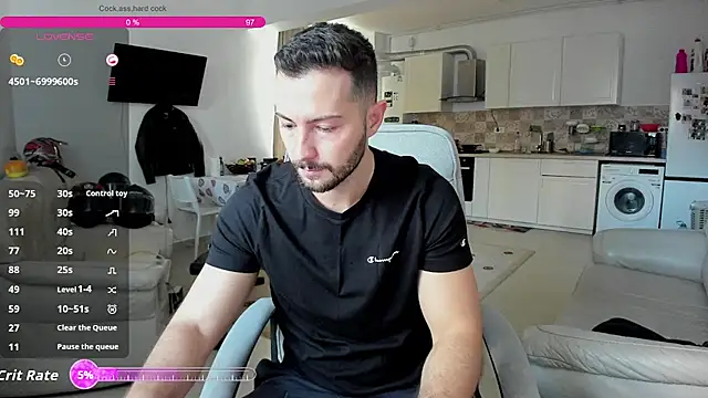 Snapshot of ZackFraser chatting on 10-22-25, 09:31 ZackFraser online show from 10-22-25, 09:31