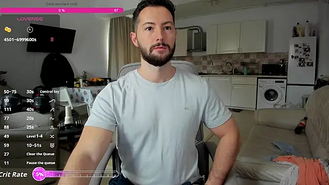 Snapshot of ZackFraser chatting on 11-21-25, 08:35 ZackFraser online show from 11-21-25, 08:35