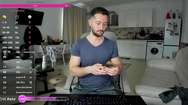 Snapshot of ZackFraser chatting on 11-28-25, 10:07 ZackFraser online show from 11-28-25, 10:07