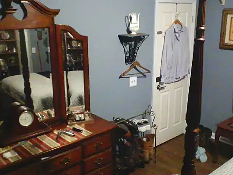 Onesieboy4daddys online show from 03-11-26, 06:41