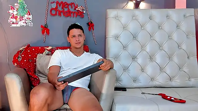 MITCHELL BURNS online show from 12-14-24, 01:28