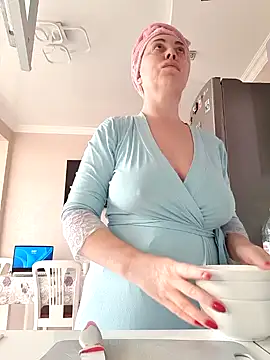 HotJanet online show from 02-13-25, 06:09