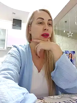 HotJanet online show from 02-19-25, 03:27