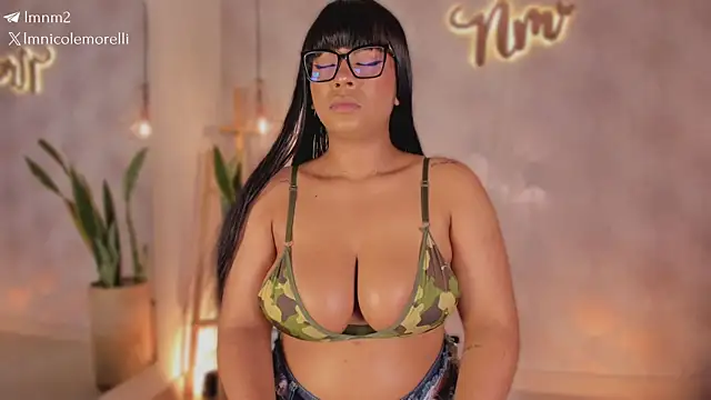 Nicolemorelli2 online show from 03-26-26, 01:38