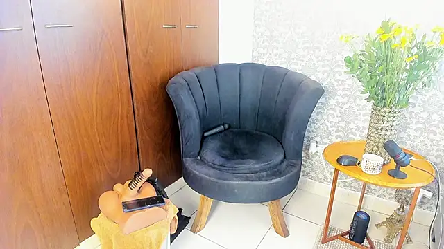 mabelsaravia online show from 04-15-26, 07:58