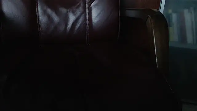 smoothandtiny online show from 02-25-25, 10:58