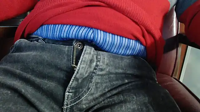 smoothandtiny online show from 03-22-25, 06:43