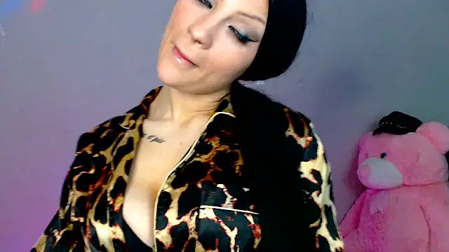 CamillaRose  online show from 04-19-26, 07:27