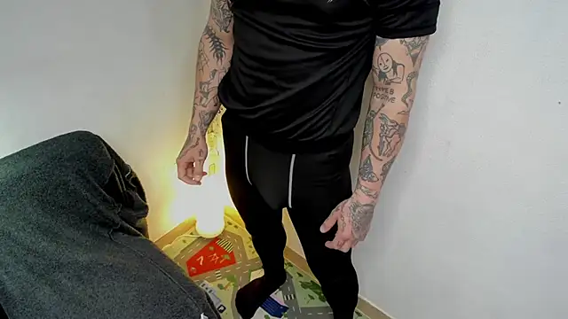 layneinchains online show from 11-12-25, 08:37