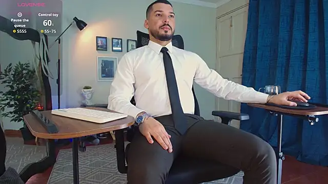 HenryBenso online show from 04-13-26, 04:01