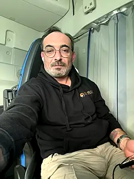 dzhakar online show from 12-15-25, 01:04