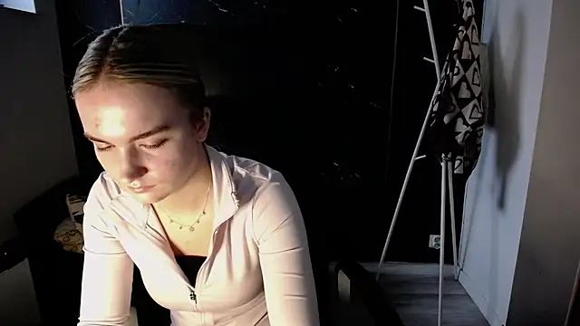 viktoria lovely online show from 11-09-25, 12:36