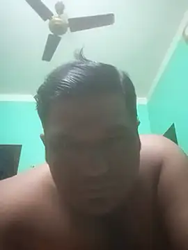 Snapshot of ssamit0808 chatting on 01-04-25, 09:31 ssamit0808 online show from 01-04-25, 09:31