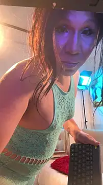 Snapshot of bigboottyxxx chatting on 07-09-26, 02:48 bigboottyxxx online show from 07-09-26, 02:48
