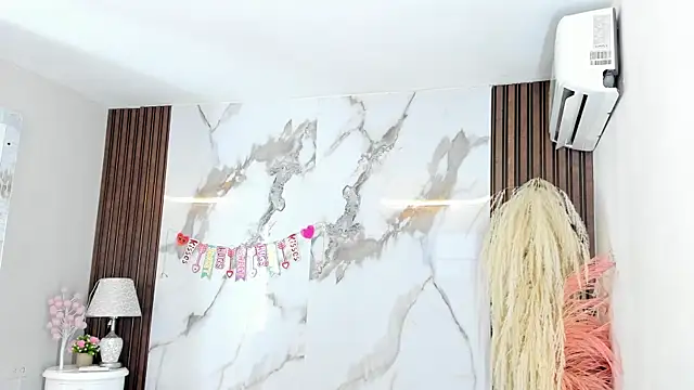 aidaadams online show from 02-14-25, 06:19