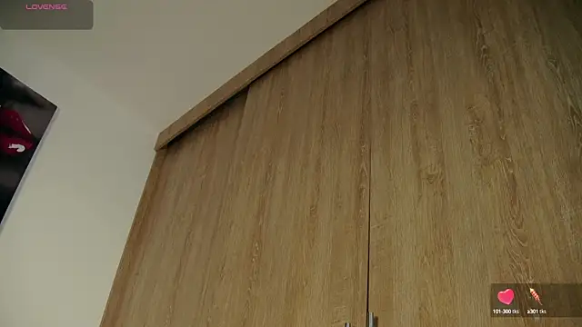 aidaadams online show from 09-18-25, 10:17