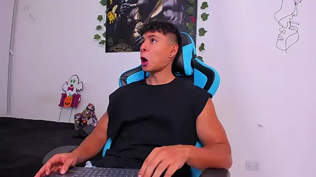 Bray Kevin online show from 12-24-24, 12:33