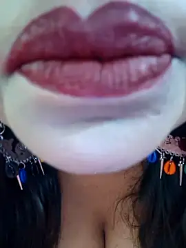 YR-SHIVANI online show from 04-10-26, 06:18