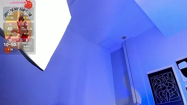 Snapshot of _cloe_martinez chatting on 10-01-25, 11:11 cloe martinez online show from 10-01-25, 11:11