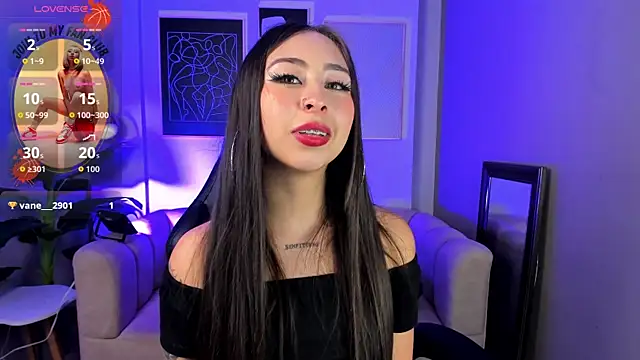 Snapshot of _cloe_martinez chatting on 10-15-25, 03:06 cloe martinez online show from 10-15-25, 03:06