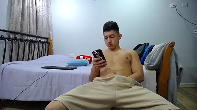 Iam yourbabyprincess XD online show from 02-11-25, 05:26