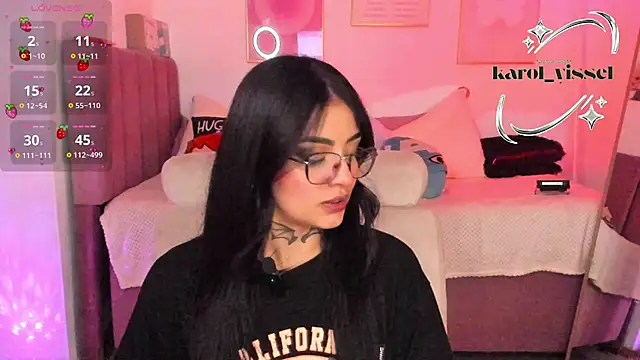 Hinataw33d01 online show from 11-11-25, 03:39