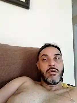 Maiconp78 online show from 12-18-24, 06:03