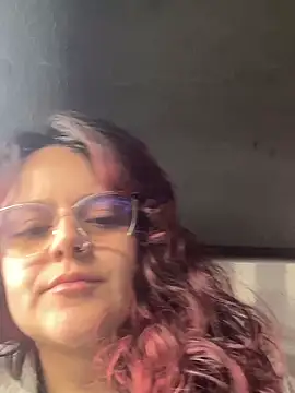 Scarletleon77 online show from 02-28-26, 11:44