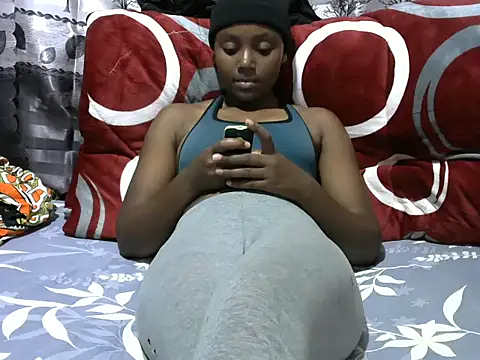 Snapshot of Sweet_kelsiey chatting on 10-07-25, 03:20 Sweet kelsiey online show from 10-07-25, 03:20