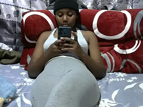 Snapshot of Sweet_kelsiey chatting on 10-16-25, 07:15 Sweet kelsiey online show from 10-16-25, 07:15