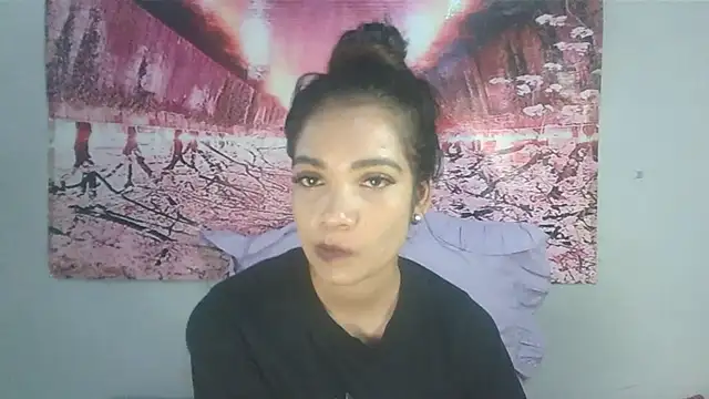 Snapshot of 1SweetIndian chatting on 03-17-25, 07:15 1SweetIndian online show from 03-17-25, 07:15