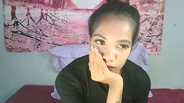 Snapshot of 1SweetIndian chatting on 03-19-25, 12:15 1SweetIndian online show from 03-19-25, 12:15