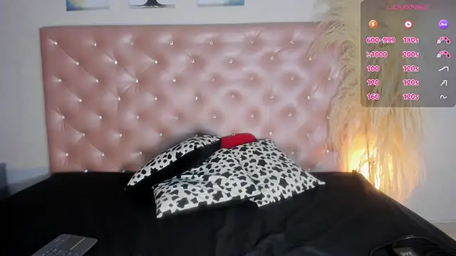 Snapshot of paulinasaeEnz chatting on 11-17-25, 01:17 paulinasaeEnz online show from 11-17-25, 01:17