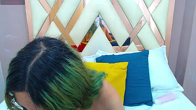 Erika Stevens online show from 11-29-25, 03:48