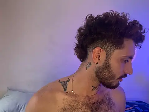 Snapshot of axel_giracr chatting on 12-09-24, 08:54 axel giracr online show from 12-09-24, 08:54