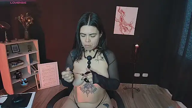 Snapshot of _WednesdayFriday_ chatting on 01-14-25, 09:20 WednesdayFriday online show from 01-14-25, 09:20