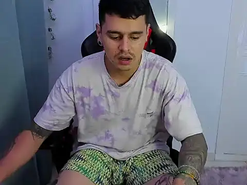 E Moon online show from 10-07-25, 03:47