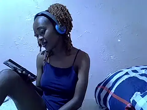 Snapshot of just_nuru chatting on 02-26-25, 05:17 just nuru online show from 02-26-25, 05:17