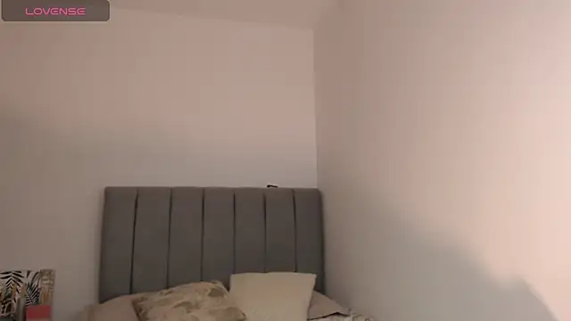 Snapshot of Marian_se chatting on 02-05-26, 11:42 Marian se online show from 02-05-26, 11:42