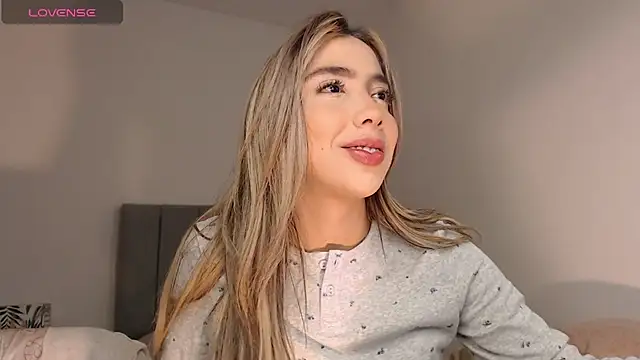 Snapshot of Marian_se chatting on 02-08-26, 12:36 Marian se online show from 02-08-26, 12:36