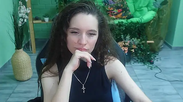 Snapshot of Miss_Barbara_ chatting on 02-18-25, 11:41 Miss Barbara online show from 02-18-25, 11:41