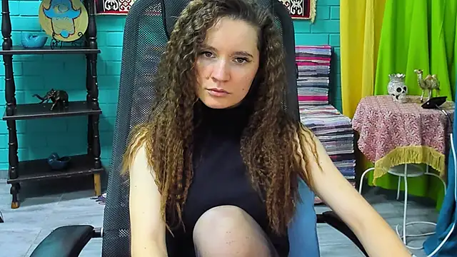 Snapshot of Miss_Barbara_ chatting on 02-20-25, 01:30 Miss Barbara online show from 02-20-25, 01:30